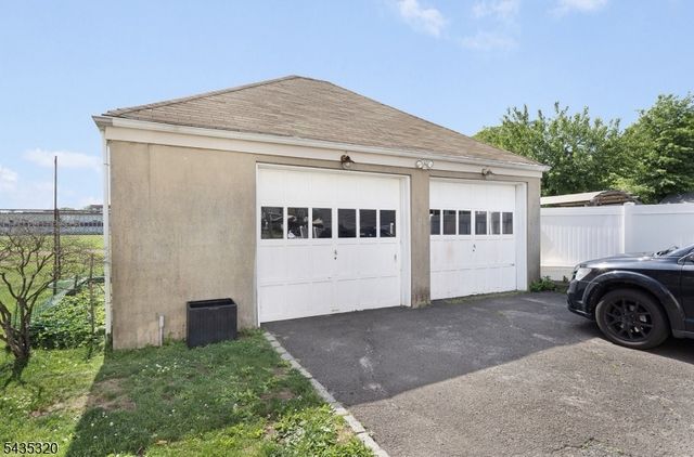 1100 Thomas St, Hillside Twp., NJ 07205