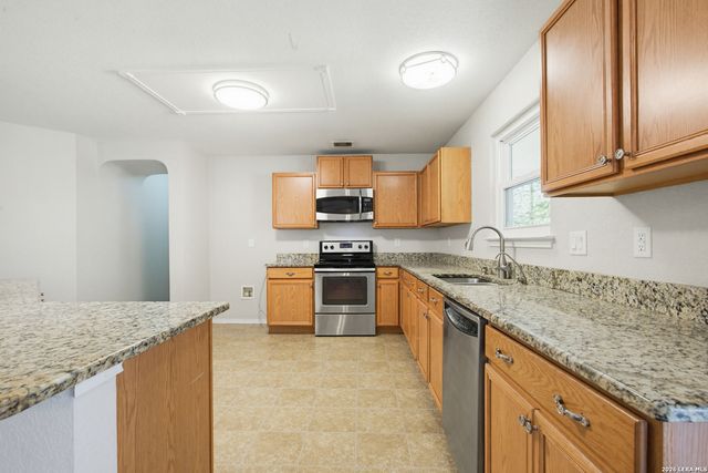 602 BUTLER PT, San Antonio, TX 78251