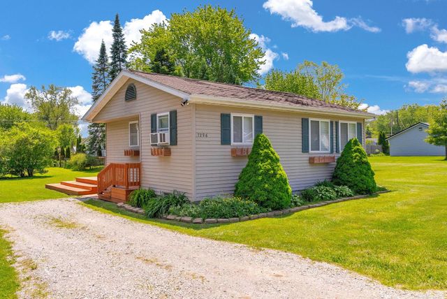 7296 Cedar Road, Worth Twp, MI 48450