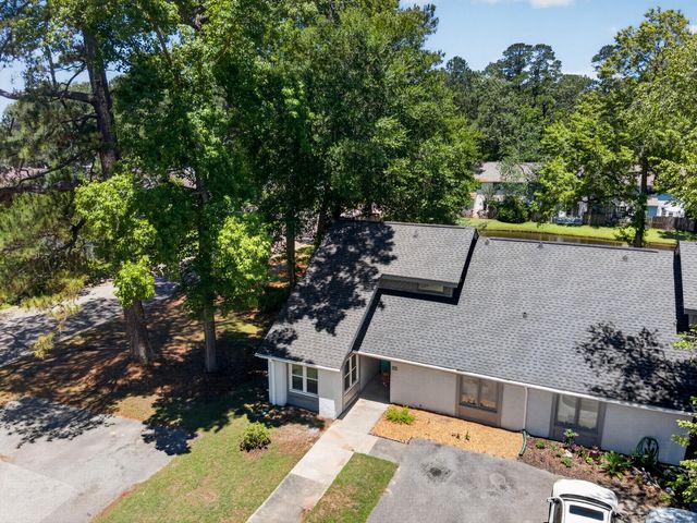 101 Chattum Court, Summerville, SC 29485
