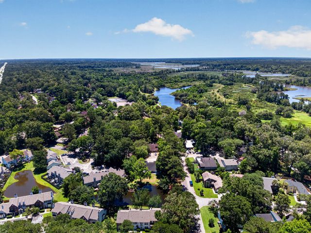 101 Chattum Court, Summerville, SC 29485