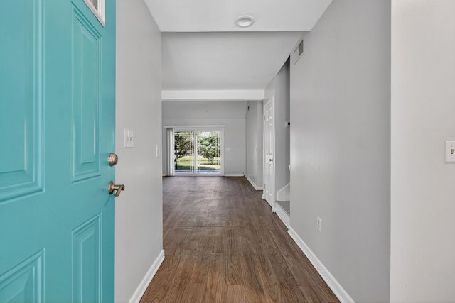 101 Chattum Court, Summerville, SC 29485