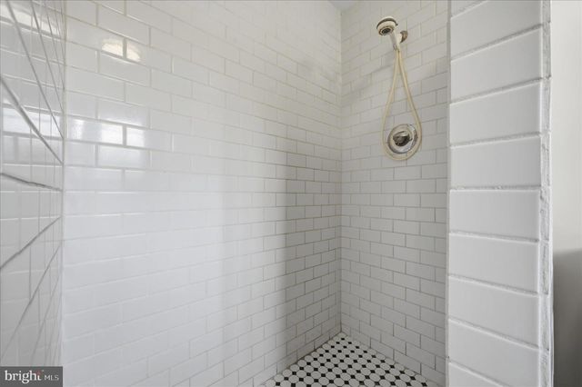 175 FERN DR, Harpers Ferry, WV 25425