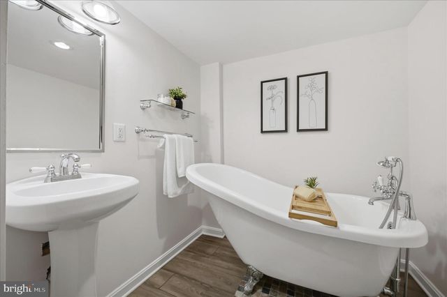 175 FERN DR, Harpers Ferry, WV 25425