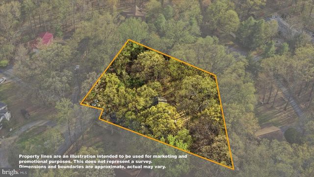 175 FERN DR, Harpers Ferry, WV 25425