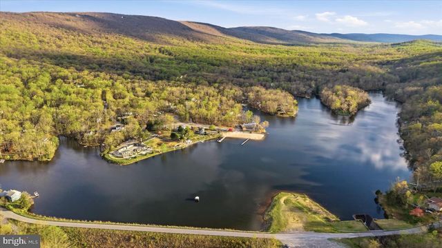 175 FERN DR, Harpers Ferry, WV 25425