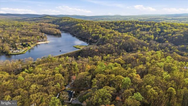 175 FERN DR, Harpers Ferry, WV 25425