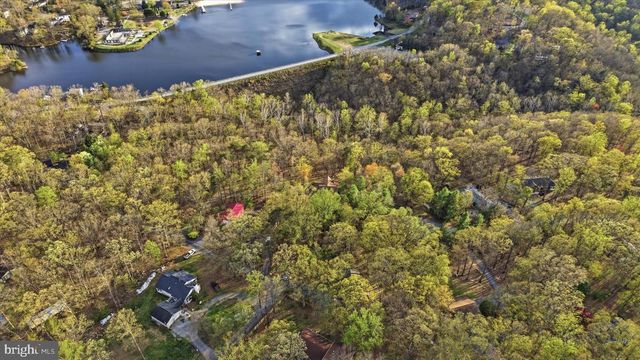 175 FERN DR, Harpers Ferry, WV 25425