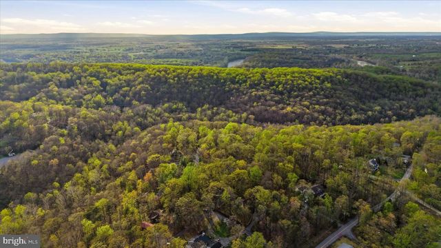 175 FERN DR, Harpers Ferry, WV 25425