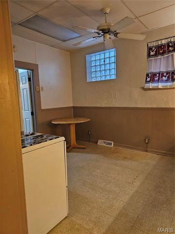 6104 Idaho Avenue, St Louis, MO 63111
