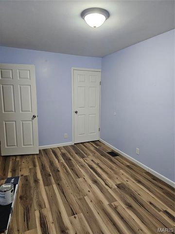 6104 Idaho Avenue, St Louis, MO 63111