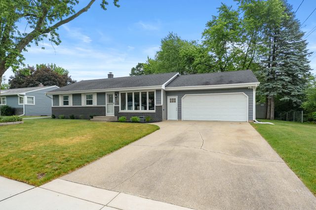 6201 Cypress Street, Portage, MI 49024