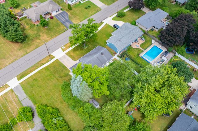6201 Cypress Street, Portage, MI 49024