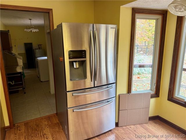 9818 Marion Martin Road, Charlestown, IN 47111