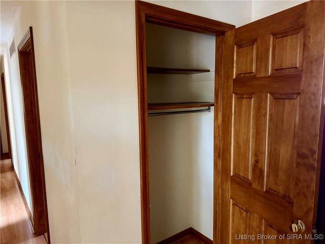 9818 Marion Martin Road, Charlestown, IN 47111