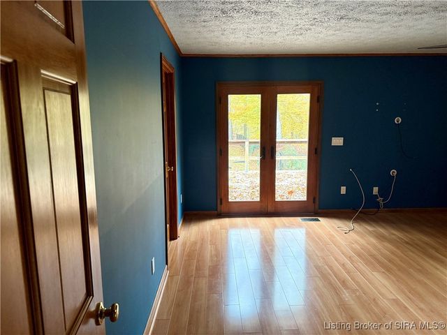 9818 Marion Martin Road, Charlestown, IN 47111