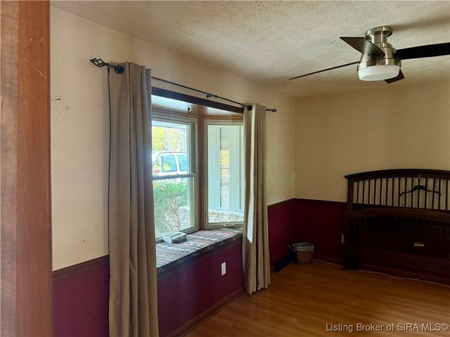 9818 Marion Martin Road, Charlestown, IN 47111