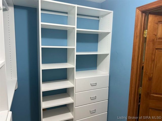 9818 Marion Martin Road, Charlestown, IN 47111