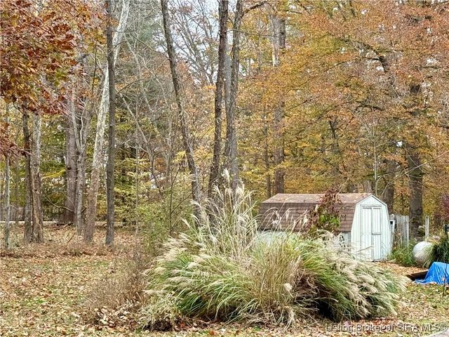 9818 Marion Martin Road, Charlestown, IN 47111