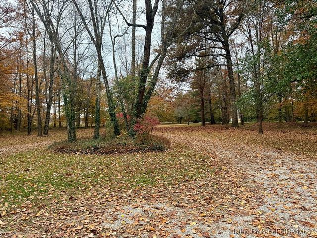 9818 Marion Martin Road, Charlestown, IN 47111