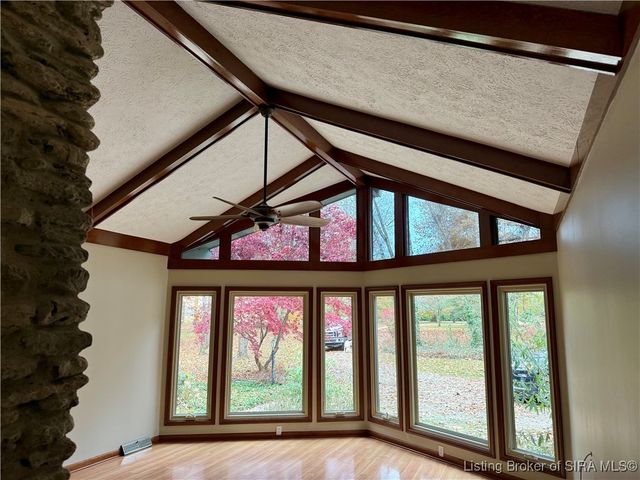 9818 Marion Martin Road, Charlestown, IN 47111