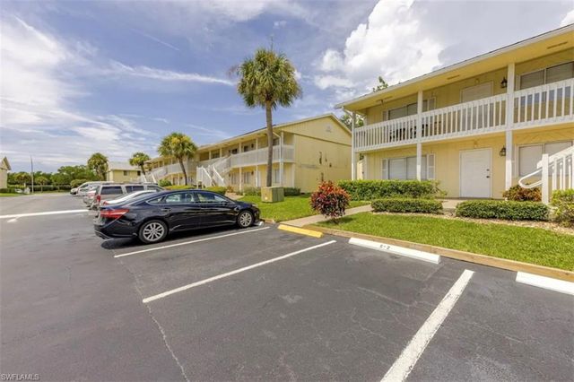 4605 Bayshore DR G2, Naples, FL 34112