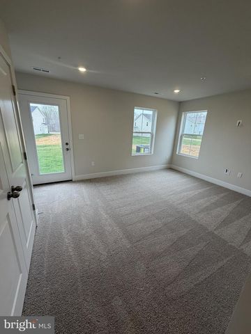 5511 ABERDEEN PL, White Plains, MD 20695