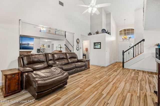 2899 Pebble Creek Street, Melbourne, FL 32935