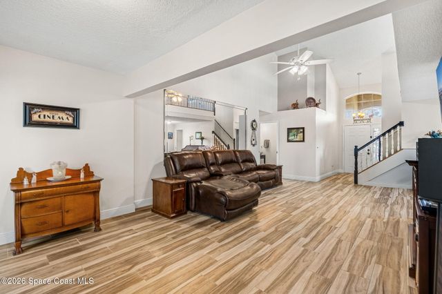 2899 Pebble Creek Street, Melbourne, FL 32935