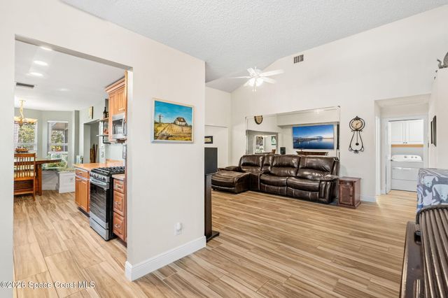 2899 Pebble Creek Street, Melbourne, FL 32935