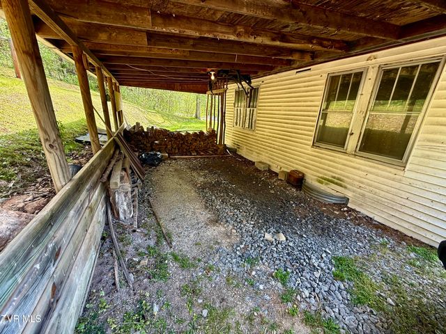 1529 Beech Creek Rd Road, Rogersville, TN 37857