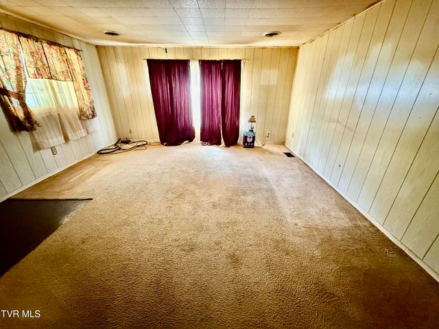 1529 Beech Creek Rd Road, Rogersville, TN 37857
