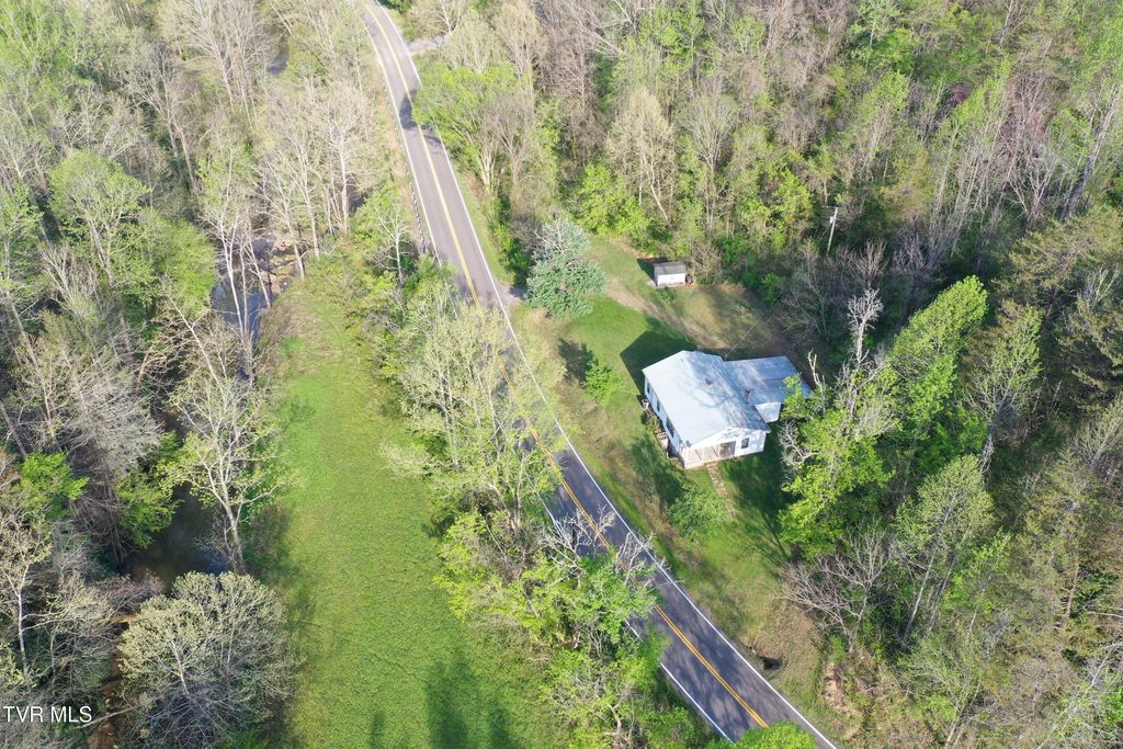 1529 Beech Creek Rd Road, Rogersville, TN 37857