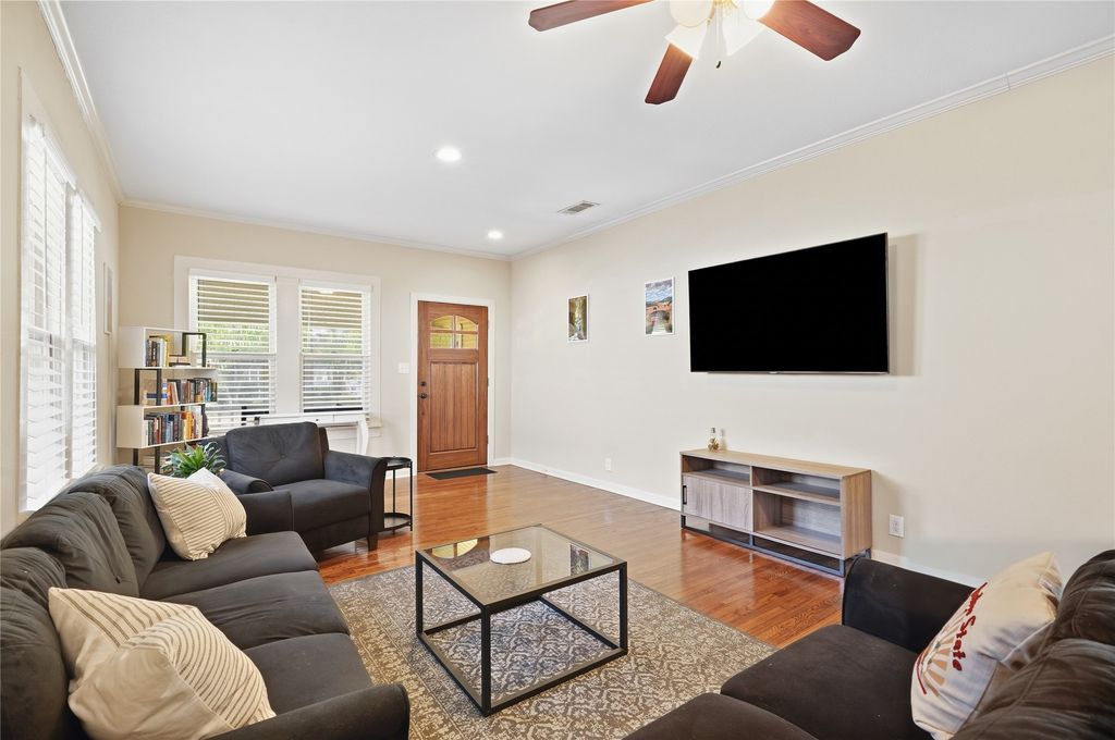 4901 Calmont Avenue, Fort Worth, TX 76107 — photo 4