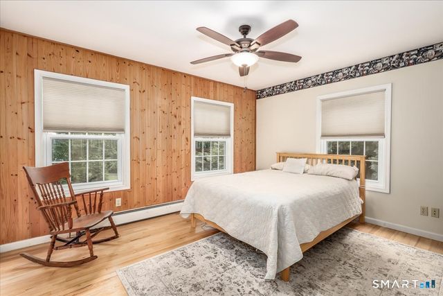 32 Country Way, Bethel, CT 06801