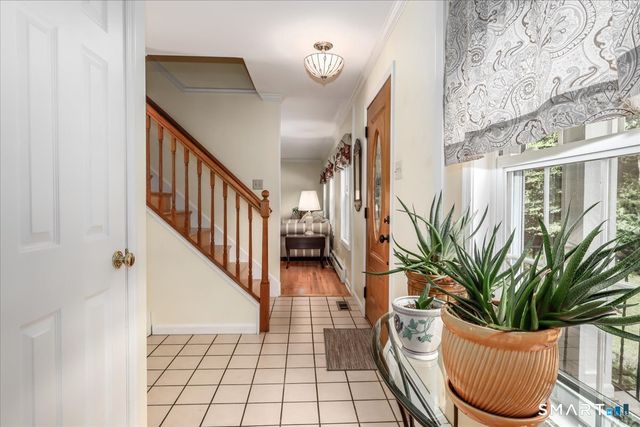 32 Country Way, Bethel, CT 06801