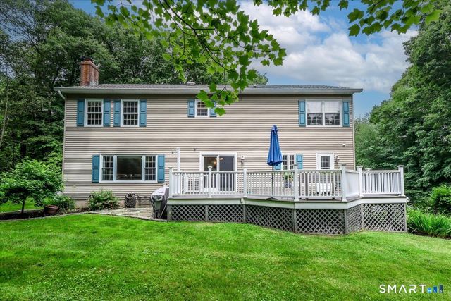 32 Country Way, Bethel, CT 06801