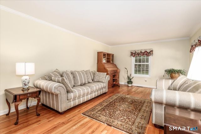 32 Country Way, Bethel, CT 06801