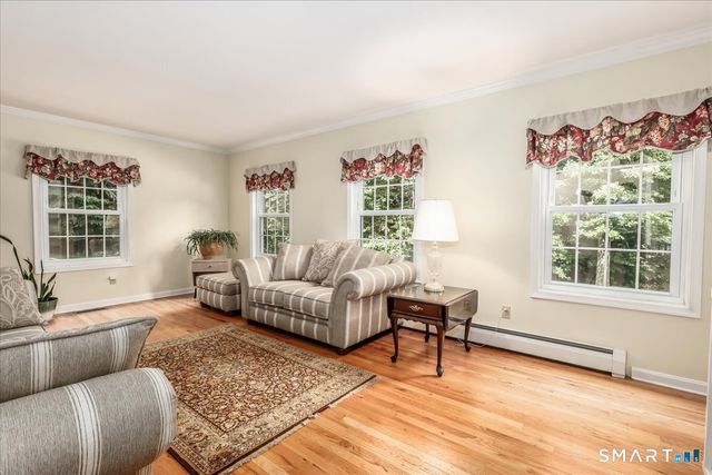 32 Country Way, Bethel, CT 06801