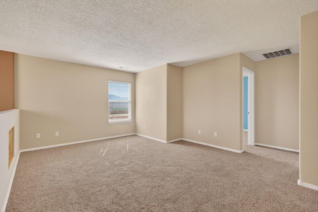 1346 Mountain Vista Drive SE, Rio Rancho, NM 87124