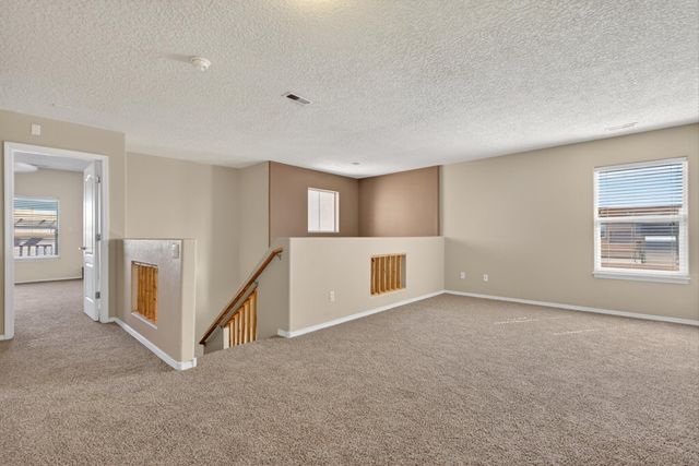 1346 Mountain Vista Drive SE, Rio Rancho, NM 87124