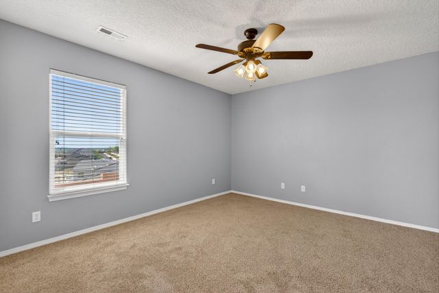 1346 Mountain Vista Drive SE, Rio Rancho, NM 87124