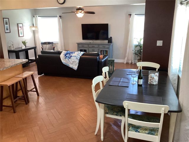 401 PENNSYLVANIA AVENUE, Crystal Beach, FL 34681