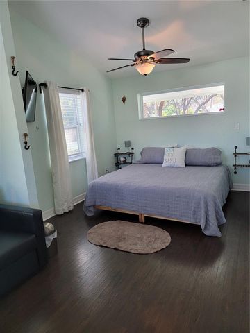 401 PENNSYLVANIA AVENUE, Crystal Beach, FL 34681