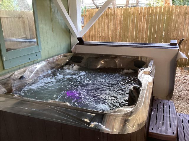 401 PENNSYLVANIA AVENUE, Crystal Beach, FL 34681