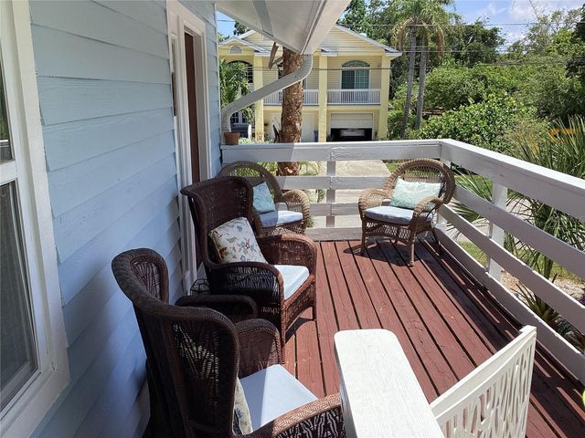 401 PENNSYLVANIA AVENUE, Crystal Beach, FL 34681