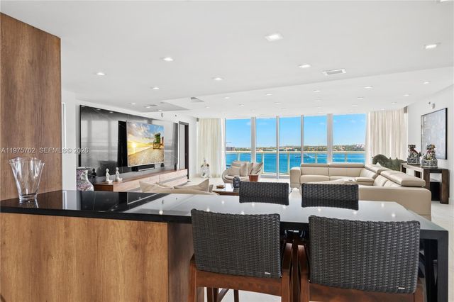 450 Alton Rd 901-902, Miami Beach, FL 33139