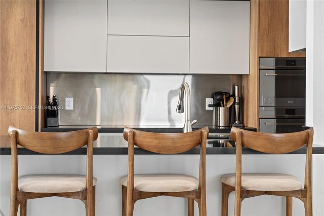 450 Alton Rd 901-902, Miami Beach, FL 33139