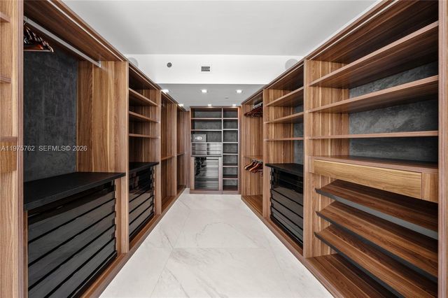 450 Alton Rd 901-902, Miami Beach, FL 33139