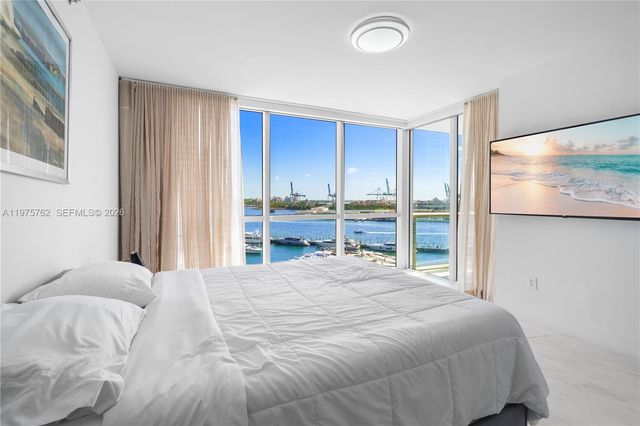 450 Alton Rd 901-902, Miami Beach, FL 33139